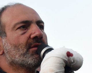 Лидера протестов в Армении выпустили из СИЗО