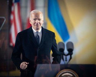 Байден попросит у Конгресса США 100 млрд долларов для помощи Украине и Израилю, — СМИ