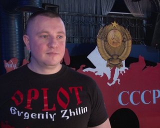 Лидер Оплота попросил харьковских депутатов вооружить активистов востока Украины