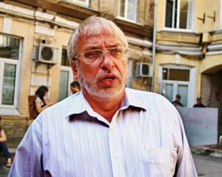Потерпевший отказался ходить на заседания суда по делу Кучмы