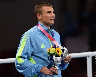 "Я восстановился за 4-5 секунд после нокдауна": Хижняк о решении судьи в финале Олимпиады (видео)