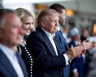 10 штрихів до портрета Донні: президенту США виповнилося 80 років (фото, відео)