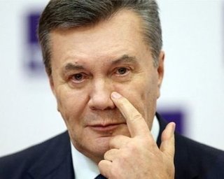 Янукович не примет участия в оглашении приговора, - адвокат