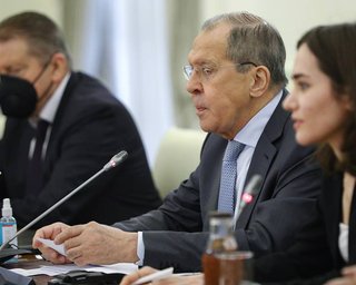 Кремль пойдет на все, чтобы не допустить "стратегического поражения" в Украине, — Лавров