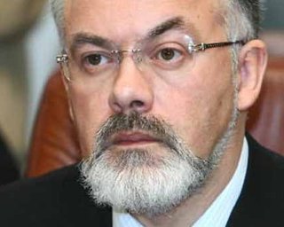 Табачник: НАУ может получить госзаказ на подготовку пилотов
