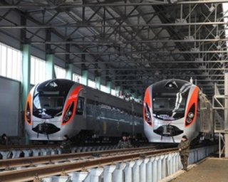 Поезд Hyundai из-за неполадок не вышел в рейс из Харькова в Киев