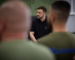 Требовали уволить Ермака и не получилось: что происходило на тайной встрече "Слуг народа"