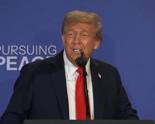 Встреча Зеленского и Путина: мир в Украине наступит в короткие сроки, — Трамп