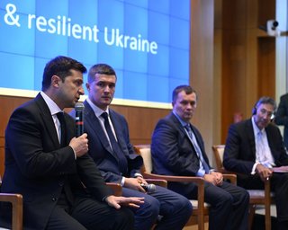 Как потратить 277 млрд: Зеленский представил в Вашингтоне план трансформации Украины