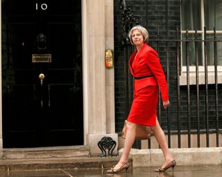 Brexit, за который проголосовал британский народ, утечет у нас сквозь пальцы, – Мэй