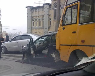В центре Киева произошло масштабное ДТП