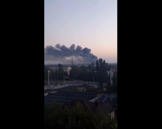 "Мінус БК та ППО": у Новій Каховці горить військова база окупантів (відео)