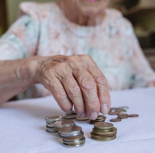 Индексация пенсий коснулась не всех: можно ли обжаловать решение ПФУ — объяснение адвоката