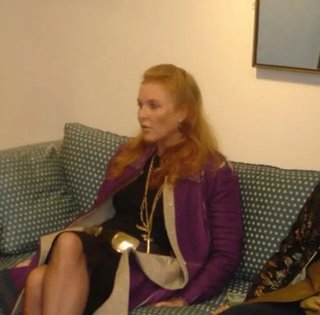 Боится повестки в суд: Сара Фергюсон срочно ищет защиты у влиятельных друзей после громкого разоблачения на курорте