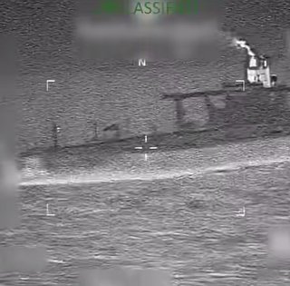 США захопили ще один нафтовий танкер (відео)