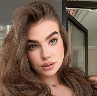 "Руки трусяться": українці в Дубаї розповідають, що насправді відбувається (фото, відео)