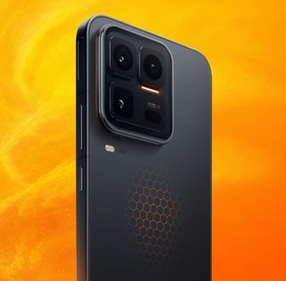 Найпотужніший смартфон 2026 року з батареєю 7400 мАг: представлено iQOO 15 Ultra (фото)