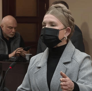 Тимошенко заявила, что ее "уничтожают" накануне мирного соглашения и выборов в Украине (видео)