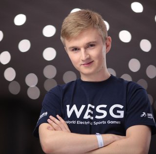 Від інтерв'ю в багажнику до багатотисячної арени в Мінську: як стати зіркою аналітики в CS: GO