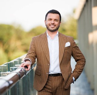 У мережі скандал через збір для ЗСУ, який робив Григорій Решетнік: усі деталі (фото)