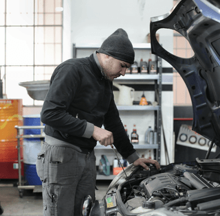 Что нужно проверить перед покупкой подержанного автомобиля: советы механиков