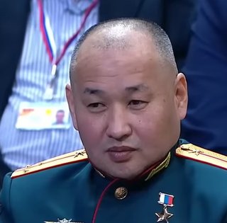 Уехал в черном пакете: "Мадяр" показал ликвидацию офицера ВС РФ, который "брал" Северск (видео)