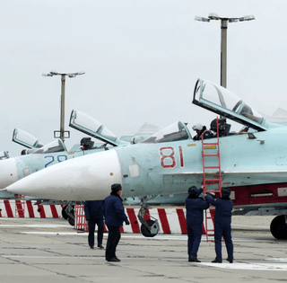 Дрони СБУ уразили два Су-27 в окупованому Криму: їхня вартість сягає $70 млн (фото)