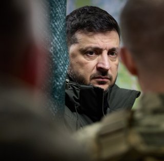 Зеленский допустил отвод войск из Донбасса и назвал ключевое условие