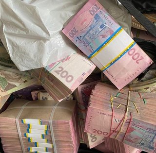 Отдых, корпоративы и крестины детей: раскрыта масштабная схема хищения средств в газовой сфере