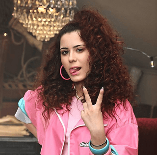 Після пластичної операції: Ані Лорак показала фото доньки — дівчину не впізнати