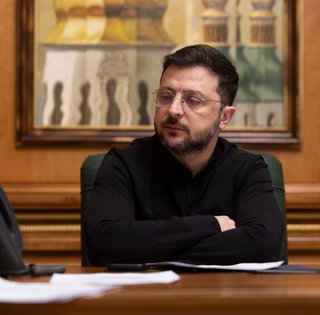 Был трудный разговор: Зеленский два часа вел переговоры по территориям Украины, — Axios