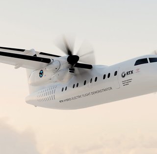 Створено новий двигун для літаків: його живить і паливо, і електроенергія