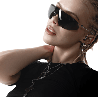 "Будто сняла броню": украинская певица Маша Кондратенко снялась для Playboy (фото)