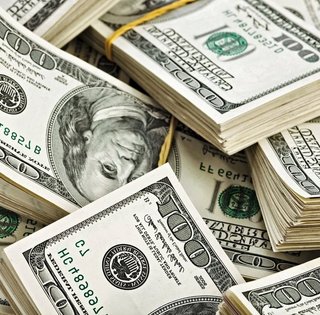 Официальный курс валют на 9 июня: НБУ обновил данные по доллару, евро, фунту, франку и злотому