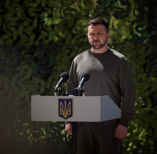 Наступним президентом України буде Зеленський, — Кулеба