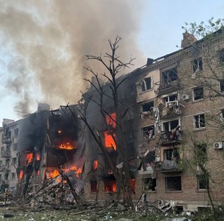 Росія завдала ударів по десятках локацій у Києві: пошкоджені культурні пам'ятки, будинки та споруди