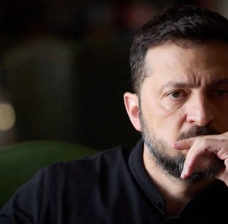 День рождения Владимира Зеленского: главные ошибки и достижения президента Украины