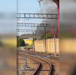 В Петербурге вспыхнул завод "Арсенал": там изготавливают артиллерийские установки (видео)