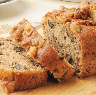 Кекс с орехами: простой рецепт десерта за 30 минут