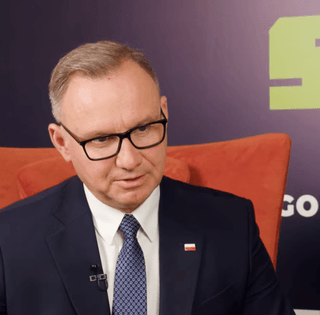 "Он был готов отдать свою жизнь": Дуда рассказал, как Зеленский встретил вторжение РФ