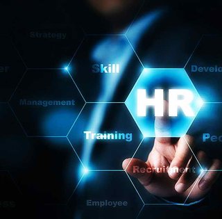 Зарплати під наглядом ШІ: як балаканина в соцмережах може коштувати вам роботи