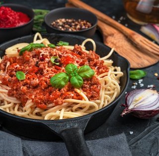 Болонське рагу: рецепт традиційної італійської страви з неймовірною історією