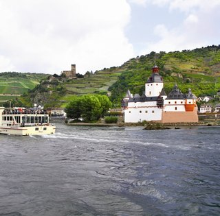 Земля замков. Прогулка вдоль Рейна