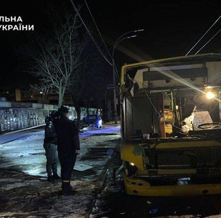 Взрыв в Киеве: на Виноградаре во время движения сдетонировал автобус, подробности (видео)