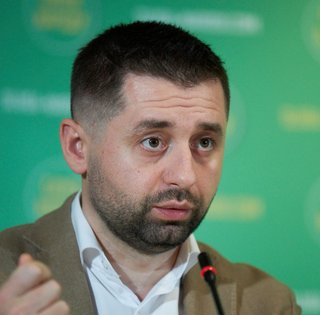 Вибори в Україні: Арахамія не виключає гібридну модель голосування (відео)