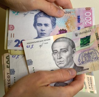 Є час до 31 грудня: у Пенсійному фонді попередили, що українці ризикують втратити виплати