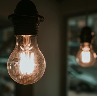 Графики отключений света на 3 марта: кому вообще не будут выключать электроэнергию во вторник