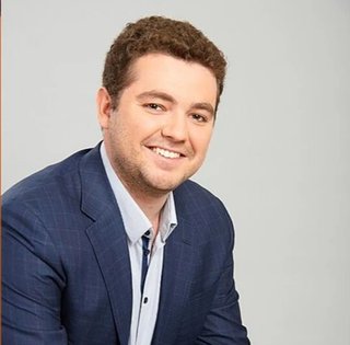 На Кипре задержали сына днепровского бизнесмена Ермолаева, находящегося под санкциями, — УП