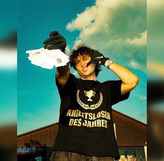 Найсимпатичніший "нахлібник" Німеччини викликав скандал у соцмережах