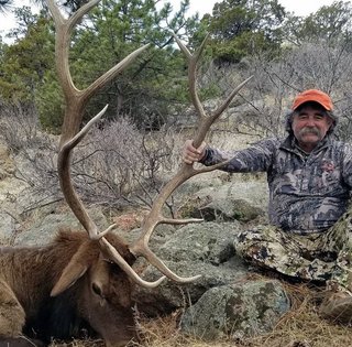 Миллионера из США, который годами убивал диких животных, затоптали слоны в Африке